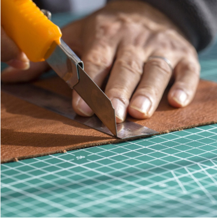 Deli 10Pcs Cutter Blade Refill Set (18x100mm) Carbon Steel Replacement Snap Off Blade EDL-DP/DL-DP