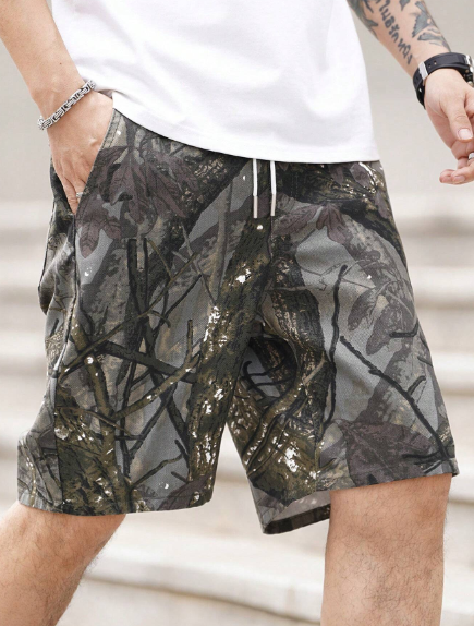 Manfinity LEGND Men Fashionable Loose-Fit Summer Waist-Tied Straight Shorts