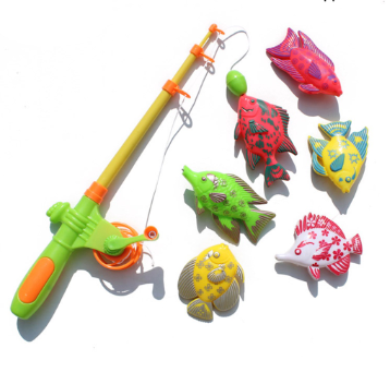 7 Pcs Fishing Game Toy ic Simulation Plastic Colorful Fish Models for Children