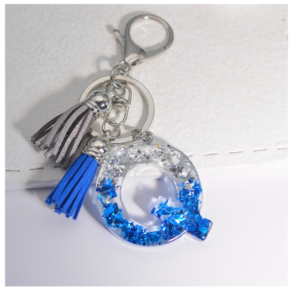 Exquisite 26 Initials A to Z Sea Glacier Resin Keychain Sequin Filling Keyring Blue Gray Tassel Pendant Handbag Accessories Gift Q