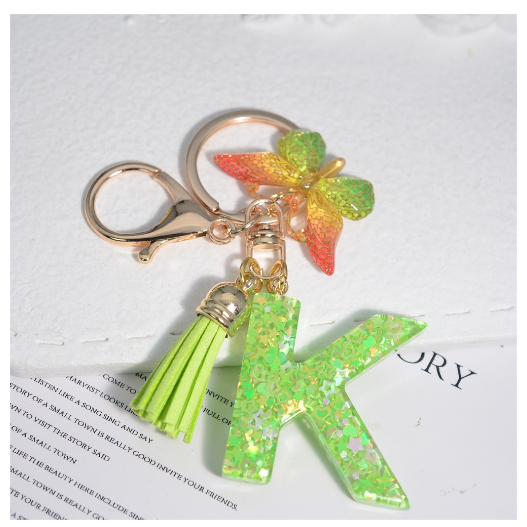 Glitter Green 26 Letter Resin Keychain Fashion Sequin Filled A-Z Alphabet Keyrings For Women Car Key Holder Accessories Souvenir K
