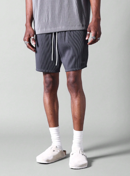 SUMWON Regular Fit Plisse Short