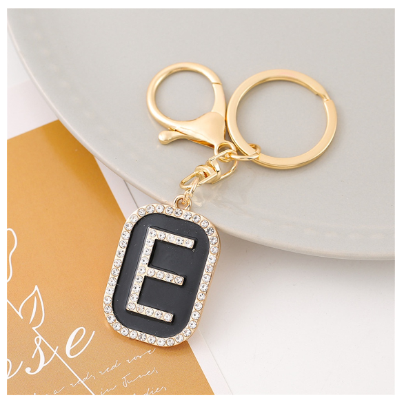 Exquisite Rhinestone 26 Letter Keychain Simple Black Enamel Initials Keyrings For Women Bag Pendant Ornament Car Keyholder Gifts E