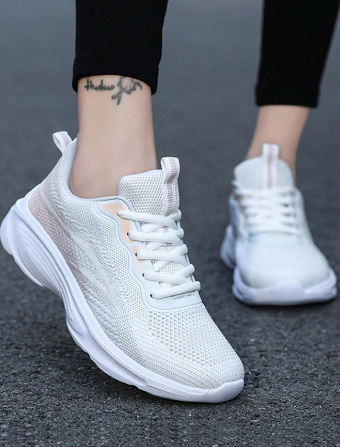 1 Pair Women's Fashionable Solid Color Lightweight And Comfortable Mesh Running Shoes, Black, Slip-Resistant Soft Sole, Lace-Up Design, Summer Breathable Low-Top Outdoor Sports Shoes, Casual Sneakers