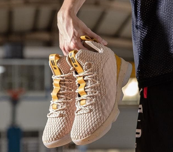 LEBRON JARMES 15 BASKETBALL SHOES MEN'S/TEENS