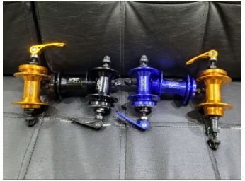 Ragusa hub threaded hub sealed bearing hub