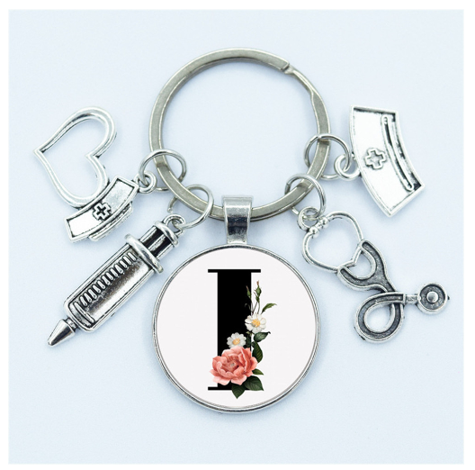 1Pcs Creative Stethoscope Syringe 26 Letter Keychains Nurse Cap Initials Metal Keyrings Bag Ornaments Charms Gifts Souvenir I