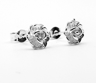 Unisilver 925 Sterling Silver Flower Earring Studs