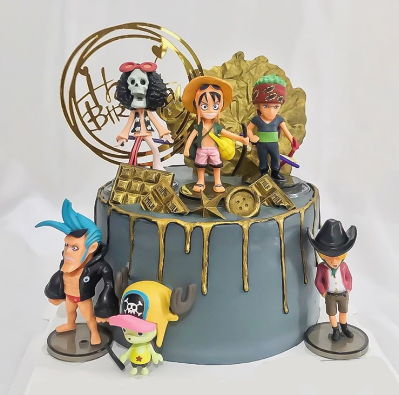 READY STOCK Birthday Cake Decoration One Piece 6PCS/SET Luffy Nami Zoro Mini Figure Cake Toppe