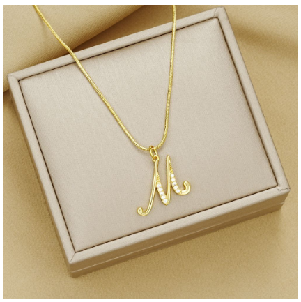 18K Gold Letter Pendant Necklace Retro Snake Chain Choker Diamond Couple Necklaces Jewelry Accessories Gift M