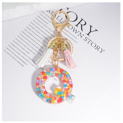 Colorful Beades Filled A-Z 26 Letter Keychains For Women Fashion Initials Keyring With Tassel Bag Pendant Accessories Souvenir Q