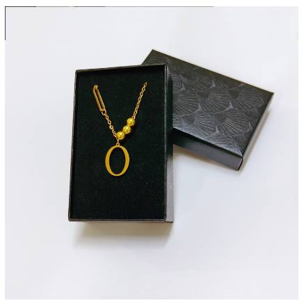 YH 26Letter Alphabet pendant fashion lnitialt Letter necklace for Women O