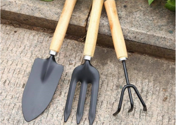 [ BEST HARDWARE ] 3PCS Garden Tool Set with Wooden Handles / Shovel Rake Spade Garden Tools