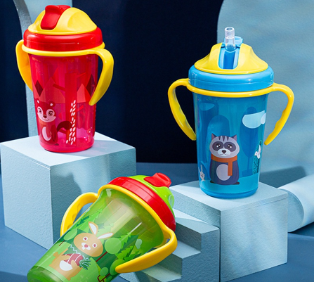 400 ML Cute Baby Feeding Cup with Straw Portable Feeding Bottle