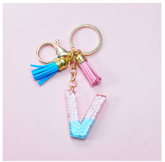 A-Z 26 Letter Silicone Beads Filling Keychain Candy Color Name Initial Resin Keyring DIY Accessories Women Bag Ornaments V