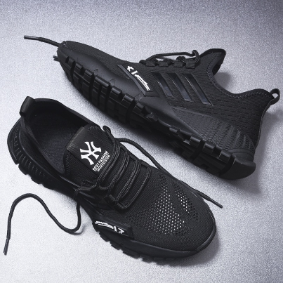 Men's Sneakers Breathable Flying Shoes Korean Trend Casual Shoes Men's Running Summer Three Colors Available