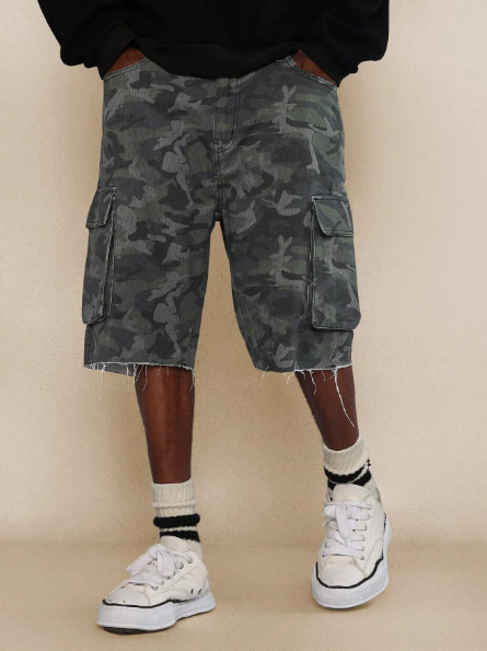 SUMWON Camo Printed Denim Raw Edge Cargo Short