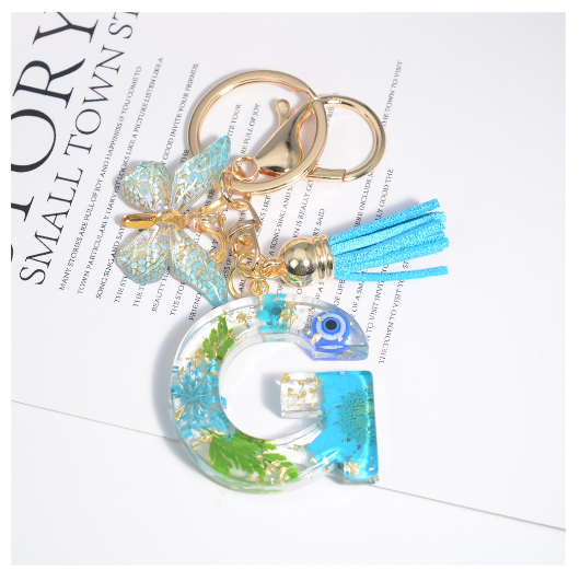 Exquisite Dried Flower Filled 26 Letter Keychain With Butterfly Pendant Fashion A-Z Name Initials Keyrings Car Key Holder Gifts G