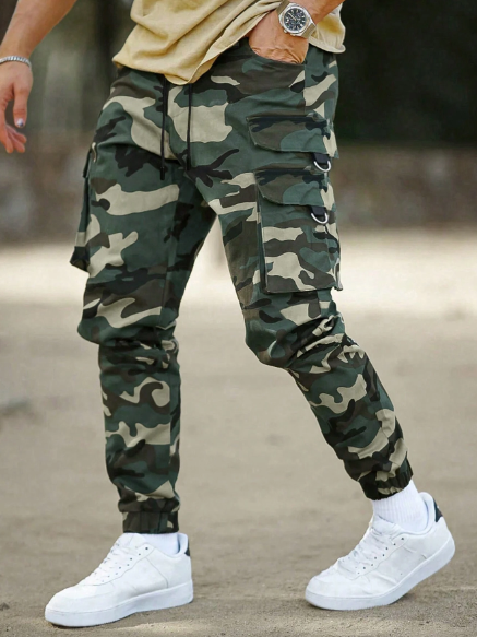 Manfinity LEGND Men Multi-Pocket American Style Camouflage Casual Cargo Joggers