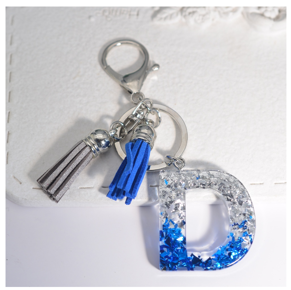 Exquisite 26 Initials A to Z Sea Glacier Resin Keychain Sequin Filling Keyring Blue Gray Tassel Pendant Handbag Accessories Gift D