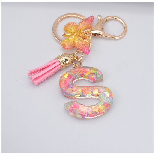 Exquisite 26 Letter Resin Keychain with Pink Tassel Gradient Butterfly Pendant Key Ring Women Bag Ornaments Accessories S