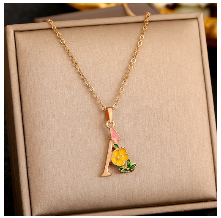 26 Letter Gold Pendant Necklace Dropped Oil Flower Animal Letter Necklace Fashion Men's and Women's Gift Wholesale A