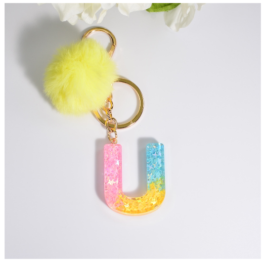 Fashion A-Z 26 Letters Iridescent Keychains Star Sequins Filling Resin Keyrings Women Bag Ornaments Exquisite Key Holder Charms U