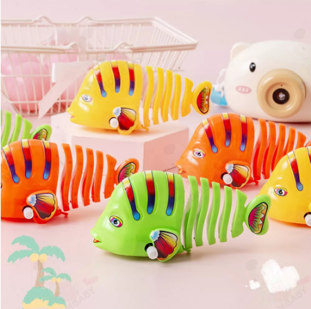 Mombaby Baby Toys Bath Toys Fish Toys Clockwork Swinging Fish Running Can Swing Christmas Baby Gift