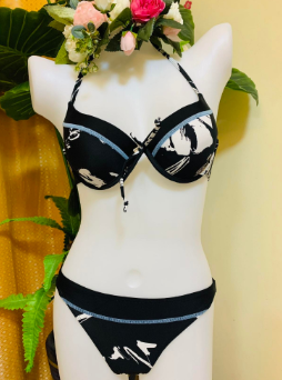 Trendy Adult Swimsuit Two-Piece Black and White Printed 033-045