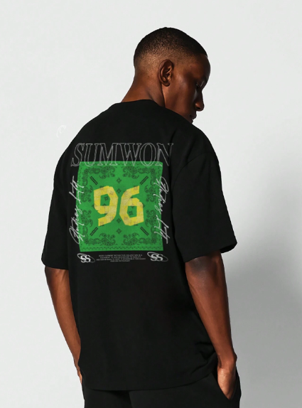 SUMWON Tee With Letter/Number & Paisley Bandana Graphic Print