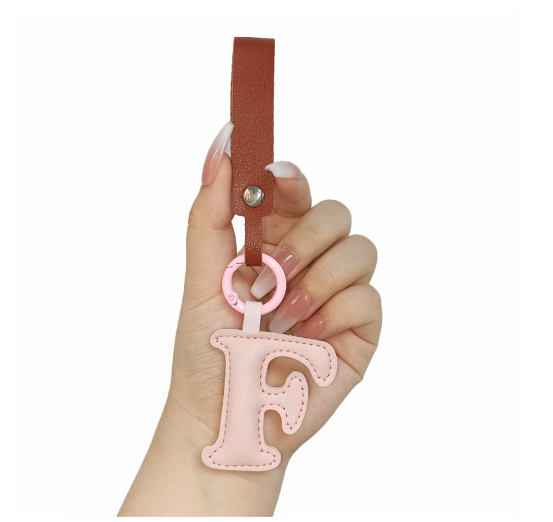 Creative PU Leather 26 Letter Keychains Fashion Alphabet Keyrings Handbag Ornaments Pendant Car Key Holder Accessories Gifts F
