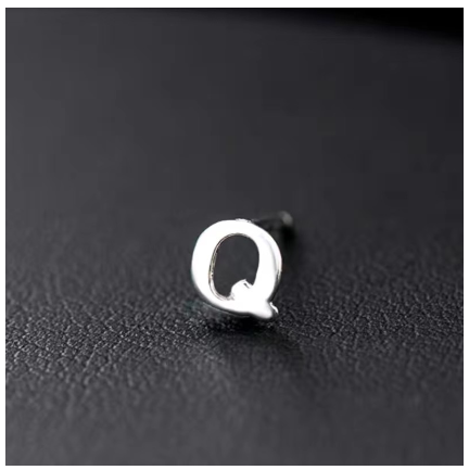 A-Z Initial Letter Stud Earrings for Women Girls Birthday Gift Silver Plated 26 Alphabet Name Ear Piercing Jewelry Q