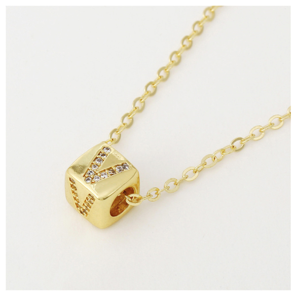 18K Gold Plated Titanium Steel English Letter Pendant Necklace Collar Chain Women's Fashion Copper Inlaid Zircon Dice Necklace Neckchain V