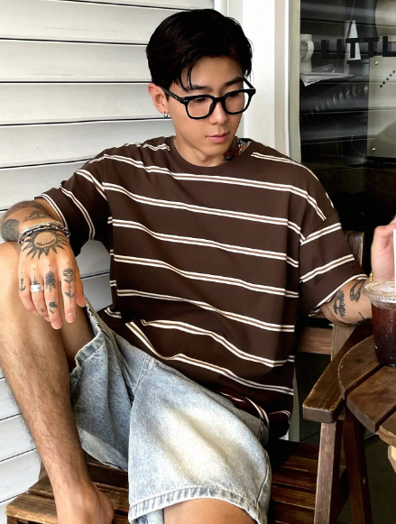 DAZY Men's Summer Striped Printed Round Neck Casual Commuter T-Shirt