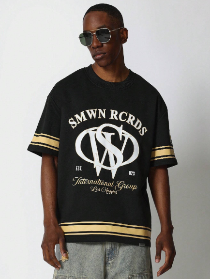 SUMWON Tee With Gold Stripe Graphic Print College Ready