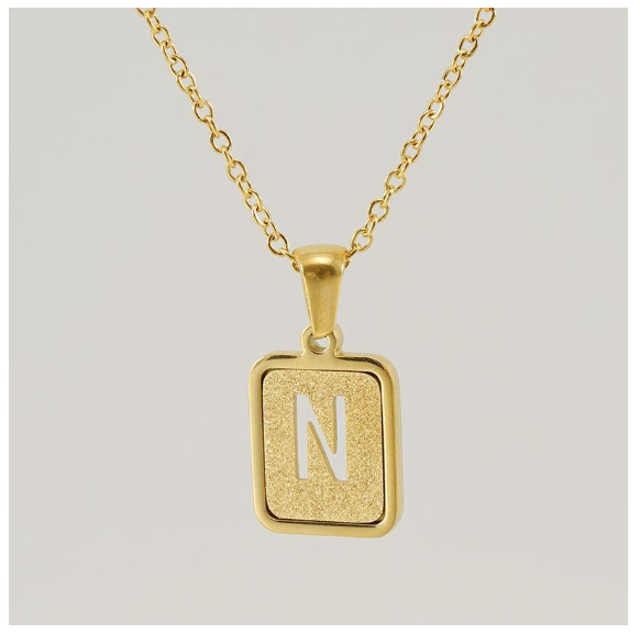 Fashionable 18K Stainless Steel Hollowed Out 26 Capital Letters Necklace for Womens Titanium Steel Letter Pendant Collarbone Chain N