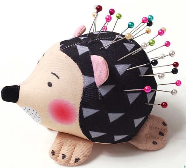 Cute Hedgehog Sewing Needle Cushion Pin Holder Anti-Loss Needlework DIY Tool
