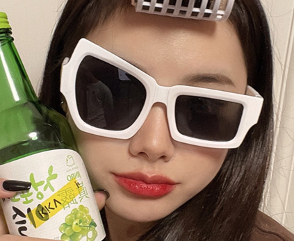 Ralferty Unique Cool Asymmetrical Sunglasses Women Vintage Designer Sun Glasses For Men Anti Reflective UV Protection Shades