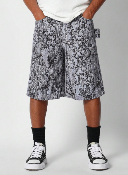 SUMWON Denim Carpenter Short With All Over Print