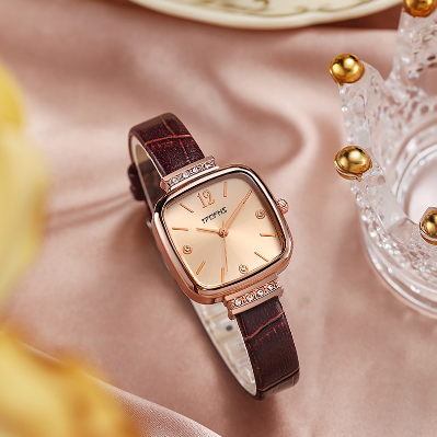 Elegant Simple Square Wristwatch