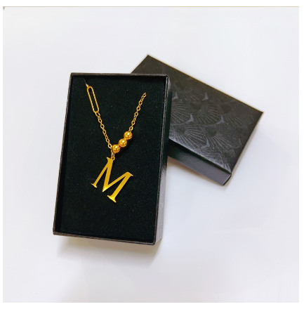 YH 26Letter Alphabet pendant fashion lnitialt Letter necklace for Women M