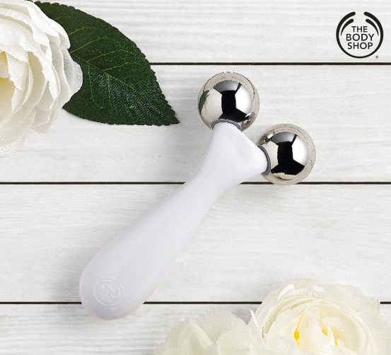 The Body Shop Oils of Life Twin-Ball Facial Massager