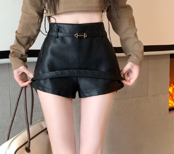 Lovito Women Casual Plain High Waist Skort Shorts LNA27061 Black