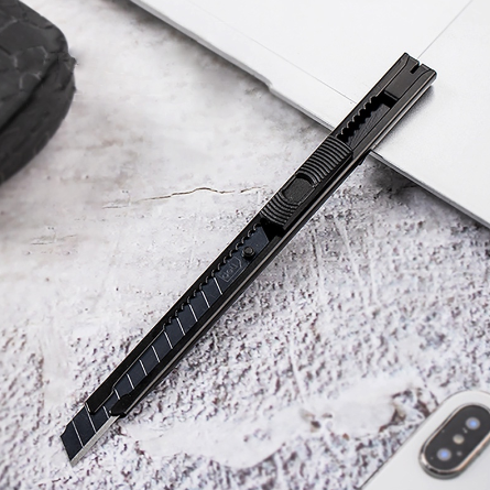 Deli 9MM Original Utility Knife Retractable Cutter Stainless Steel Blade Cutting Paper Tool DL007B