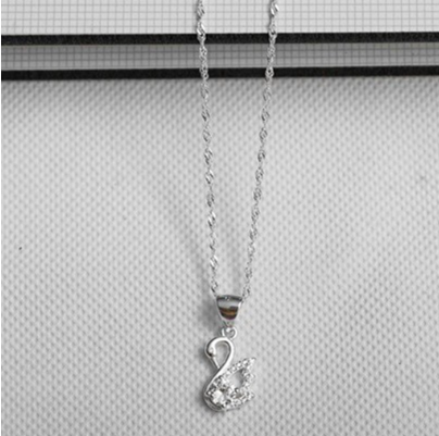 SILVER 92.5 Italy Silver T008 Ladies Swan Shape Necklace MX092