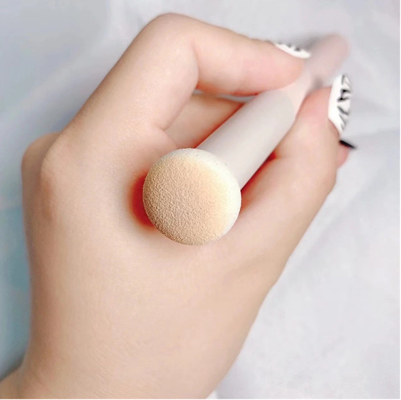 Concealer Brush Mushroom Brush Makeup Brushes Sponge Brush