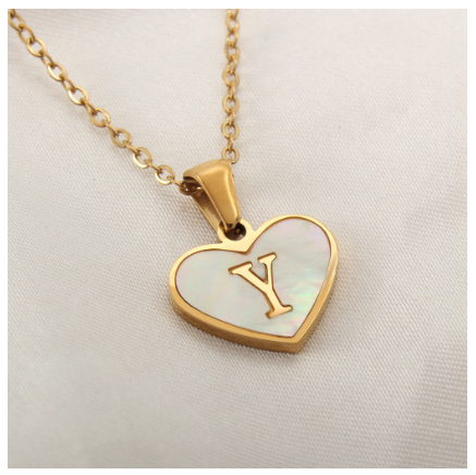 Stainless Steel 26 Letter Pendant Necklace Love Shell Card Necklace Necklace Fashion Gift for Men and Women Y