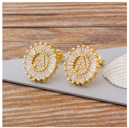 26 Initial Letter Earrings for Women Hypoallergenic Accessories Cute Alphabet AAA CZ Gold Stud Hikaw Jewelry A