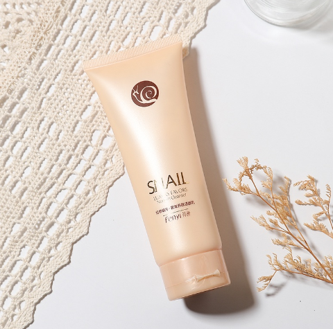 Fenyi Ginseng Snail Foam Cleanser Pores Gentle Cleansing Face Wash 100G