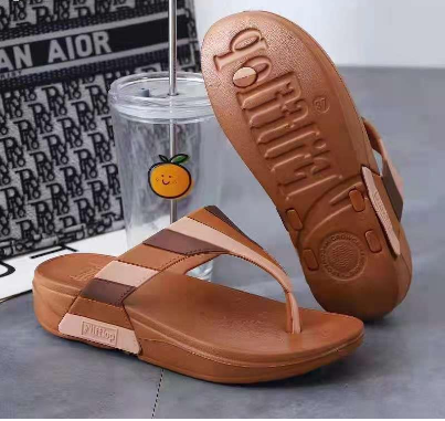 Korean Fitflop Stitching Color Female Wear-Resistant Thick-Soled Non-Slip Slope Heel Slippers